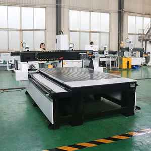 Venta directa 1325 DSP A18 con sistema de control de mango Enrutador CNC de 4 ejes Máquina de corte de madera CNC con mesa de vacío - Product Image 5