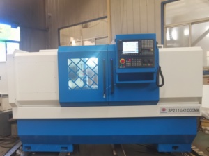 CNC210 Mini giapponese mazak di programmazione CNC Tornio da banco tornio cnc macchina in cerca di distributore SP2116