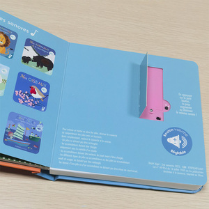 หนังสือเด็กทารกที่สามารถปรับแต่งได้พร้อมภาพสัตว์และเสียงสัมผัสประสาทสัมผัสในการพิมพ์ออฟเซ็ตภาษาอาหรับบนวัสดุกระดาษแข็ง