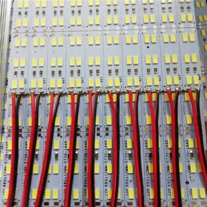 แถบอลูมิเนียม72/144 LED 12มม. SMD 5630/5730 LED ความสว่างสูงพร้อมเคาน์เตอร์ควบคุมเสียง RGB การใช้งาน - Product Image 4