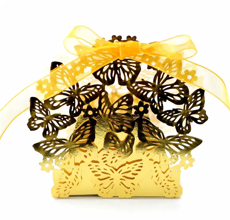 Scatola di nozze per cioccolato e caramelle con taglio Lase e taglio di carta con farfalle riciclabili e regali dorati personalizzati