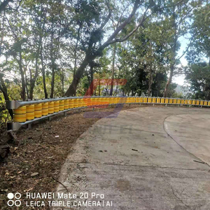 PU And PVC Material <strong>Road</strong> Safety <strong>Roller</strong> Rotary Barrier Rolling Guardrail <strong>for</strong> Sale