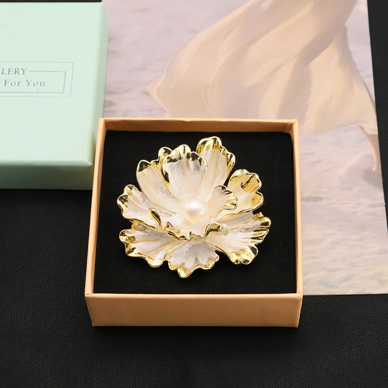 GO0382-11 Broche perle bégonia