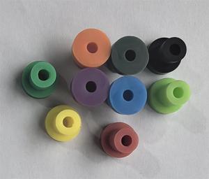 Fabrika yüksek kalite langırt kauçuk set mini tee post herhangi bir renk özelleştirilmiş kauçuk parçaları - Product Image 4