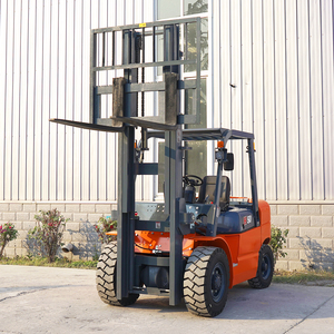 MultiFunction Diesel Forklift Trucks 3.5 Ton 4.5 Ton Combining <strong>Lifting</strong> <strong>Loading</strong> <strong>and</strong> <strong>Unloading</strong> Capabilities - Product Image 5