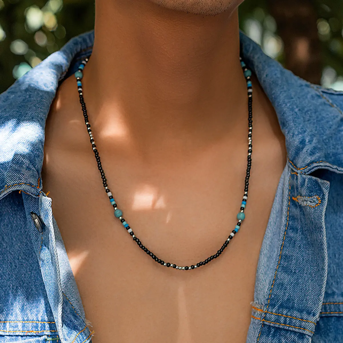 Collier de perles de riz bohème transfrontalier des États-Unis collier de clavicule turquoise épissé sens senior pour hommes
