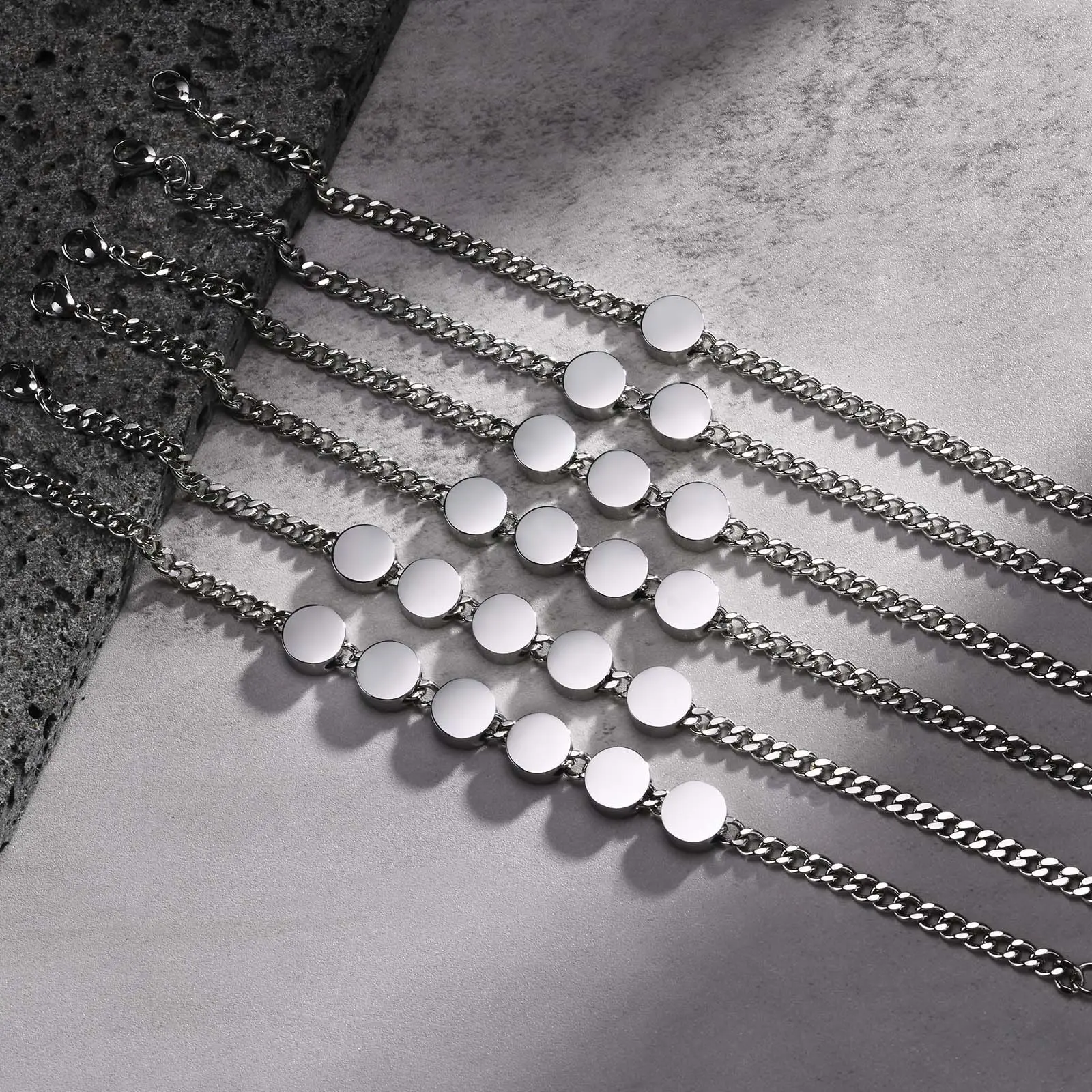 Bulk Sale Men's Chain Bracelet Stainless Steel Engraved Logo Charm Bracelets