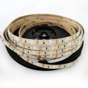 IP65防水カラーLEDライトストリップ5MカラーSMD120 LED/m HDTV用フレキシブルTV用マルチカラーLEDライトストリップフレキシブル