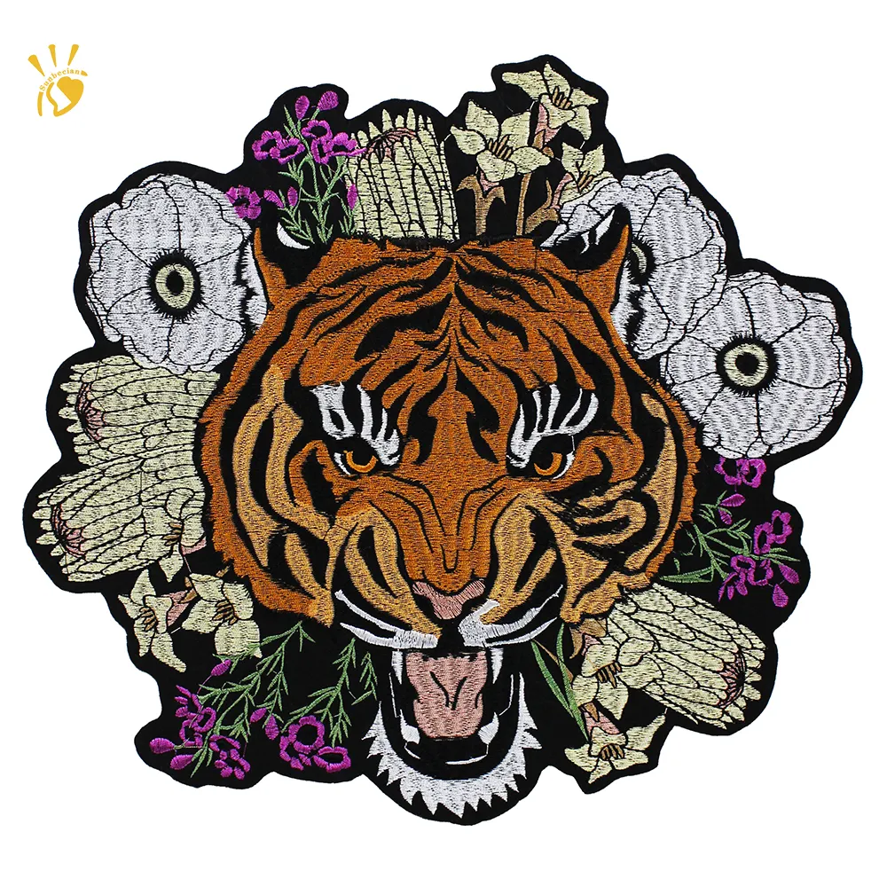 Patchs tigre rugissant patchs en tissu brodé d'animaux insignes de motard appliques fer sur badges emblème OEM personnalisé