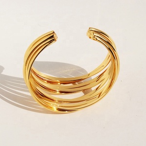 Líneas multicapa exageradas, pulsera cruzada abierta ancha, patrón de onda femenina, joyería de muñeca personalizada - Product Image 3