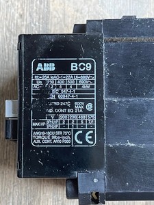 Nuovo e originale Plc BC93010 contattore 24V bobina 21A 600V PLC Controller di programmazione - Product Image 5