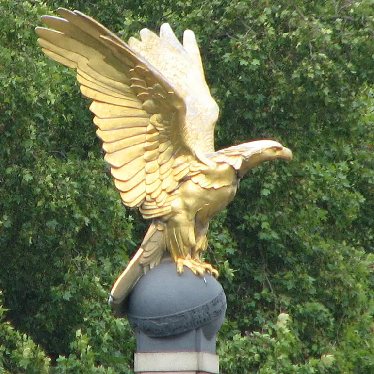 Decoración de jardín personalizada, fundición tallada, artesanía de Metal grande, estatua de águila voladora, escultura de halcón de bronce