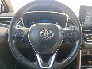 2022 Toyota Corolla CROSS XLE - Product Image 4