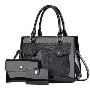 Large Capacity 2024 New Three Piece Set Versatile and Simple <strong>Middle</strong> Aged Mom Handbags Ladies <strong>Bags</strong> - Product Image 1