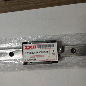 IKO <strong>Linear</strong> <strong>Guide</strong> <strong>Rails</strong> <strong>Linear</strong> <strong>Guide</strong> <strong>Block</strong> Bearing LWES20 LWES20C1HS1 - Product Image 5