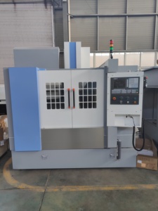 China Best CNC Vertical Machining <strong>Center</strong> Vmc855 Fully Functional and Widely <strong>Used</strong>