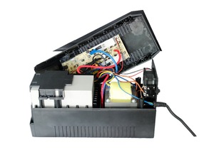 用于家用电器的计算机电源备份Ups的离线UPS 650va - Product Image 4