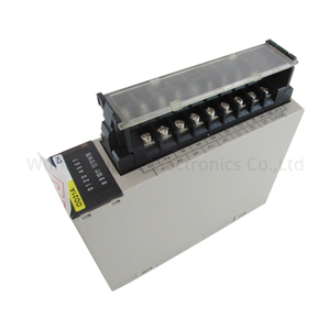 CQM1 Serie SPS PAC & dedizierte Controller mit Programmlogik-Steuerung CQM1-CIF02 CQM1-C1F02L CQM1-CPU137"