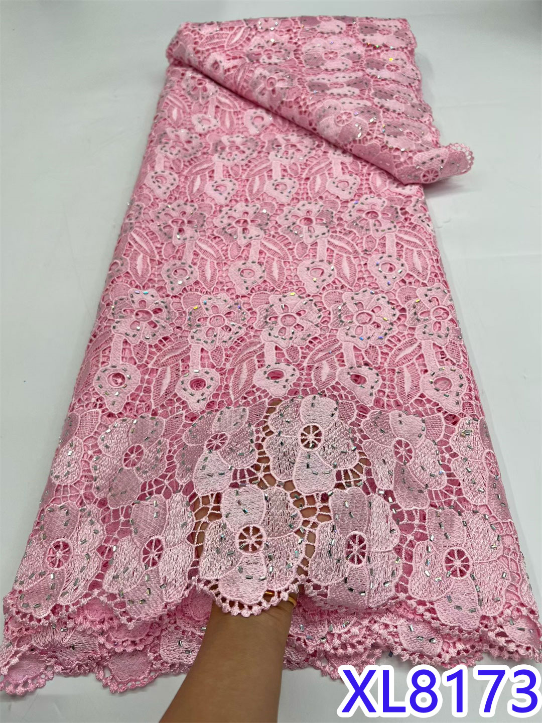 XL8173--6