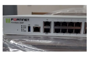 Fortinet FG-200F-BDL-950-12 stok için hazır! 1 yıl garanti ile Model FG-60F gemiye hazır - Product Image 2
