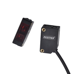 ECOTTER-Sensor de supresión de fondo cuadrado difuso, distancia de detección de 300mm, luz infrarroja ajustable - Product Image 1