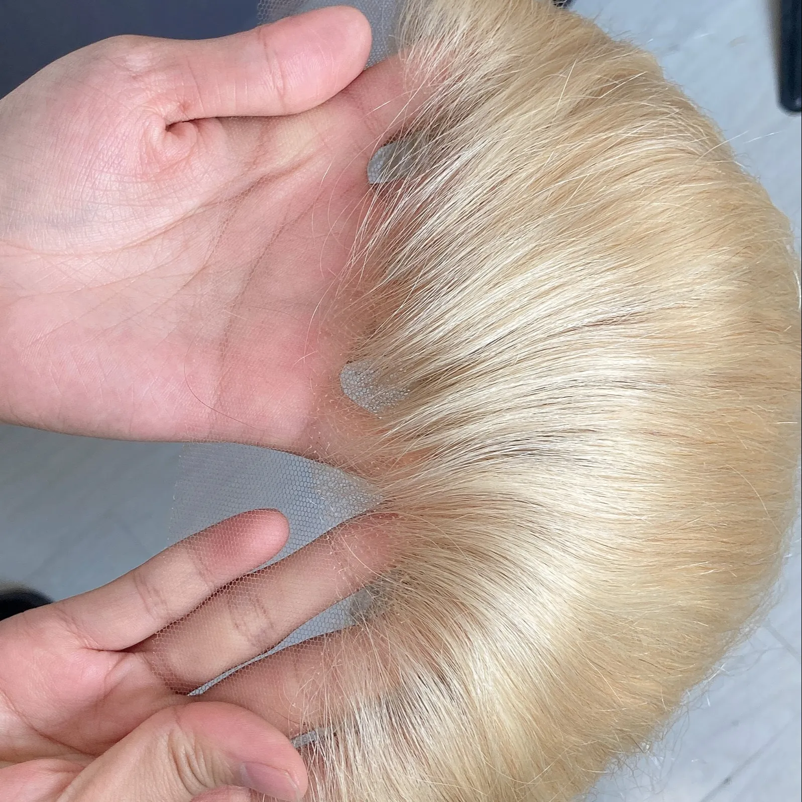 Perruque lace frontal wig HD blonde la plus fine correspond très bien à la peau, perruque frontale 13x6 large espace de dentelle, perruque frontale 613 de haute qualité
