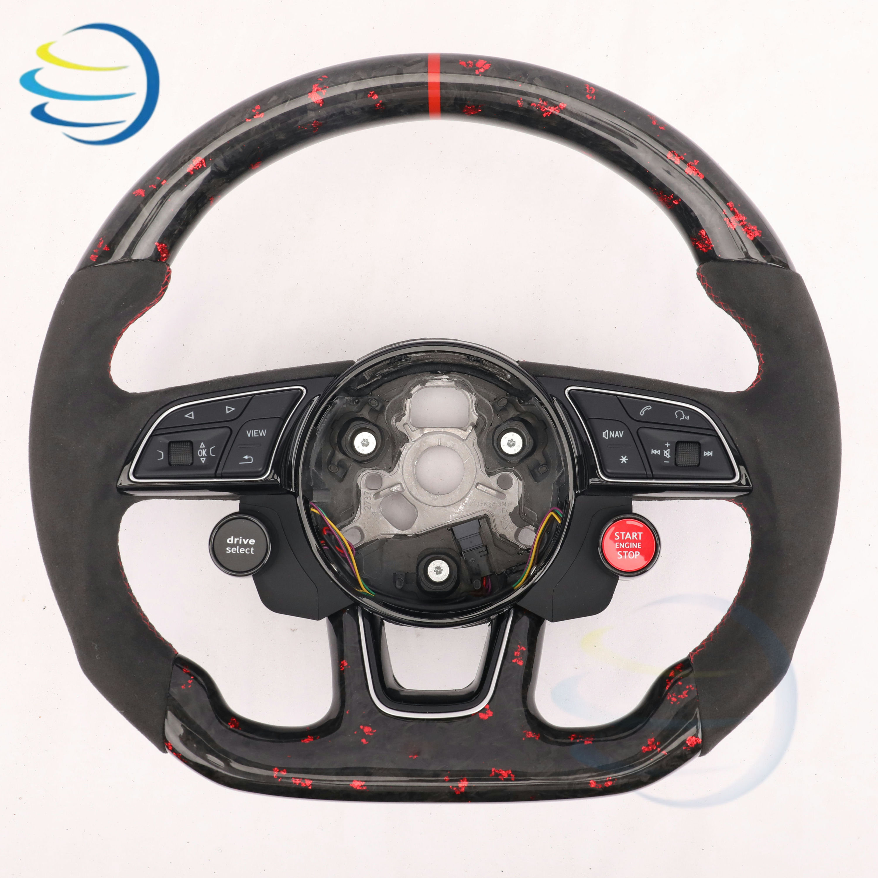 Fibre de carbone forgée rouge ; Démarrage moteur ; Bouton Mode Sport