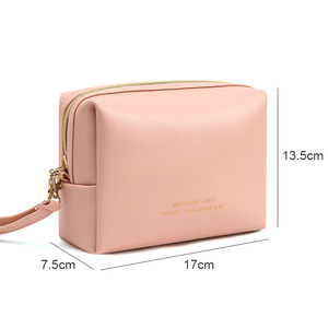 <strong>2025</strong> New Arrival Customized Logo Cream Luxury PU Leather Makeup Bag Large Fashion Portable Zipper Beauty Cosmetic <strong>Pouches</strong> - Product Image 6