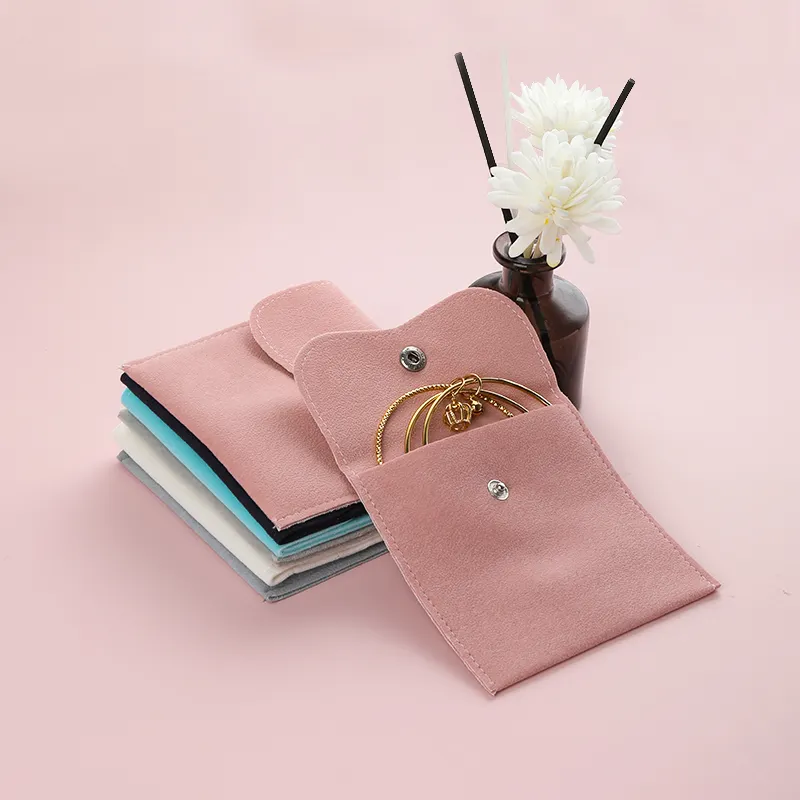 Petit sac en tissu suédé avec pendentif anneau rose et logo personnalisé en velours petit emballage pochette à bijoux écologique
