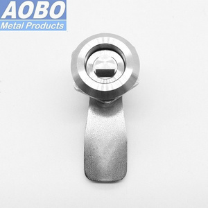 316 paslanmaz çelik üçgen 8mm anahtar çeyrek dönüş kilidi <span class=keywords><strong>rittal</strong></span> panel metal almirah dolap kam kilidi ana anahtar ile
