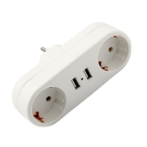 Enchufe multifuncional europeo para turismo, adaptador de enchufe de 220v con puertos usb - Product Image 1