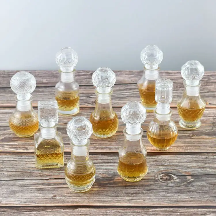 Herbruikbare Glazen Karaf 50Ml 1.7 Floz Lege Gedistilleerde Fles Met Glazen Stopper Miniatuurflesjes Voor Bruiloften