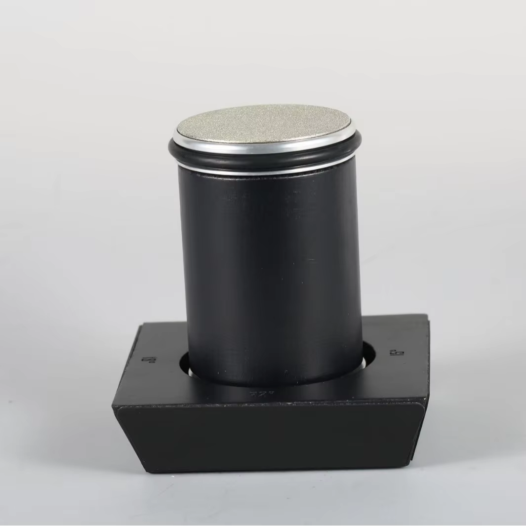 MDGT25226002B noir