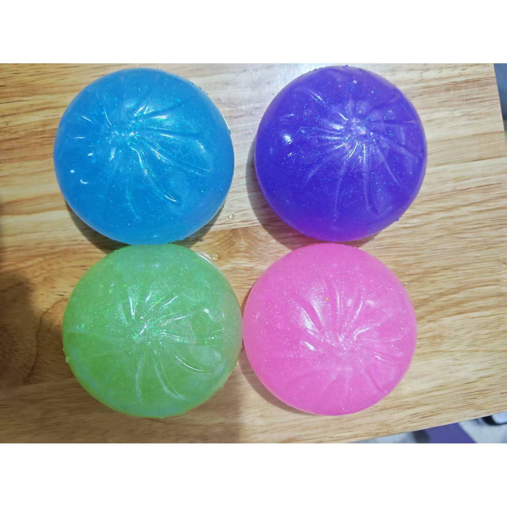 Petits pains cuits à la vapeur avec de la pectine, 8,5 cm (sélection aléatoire)