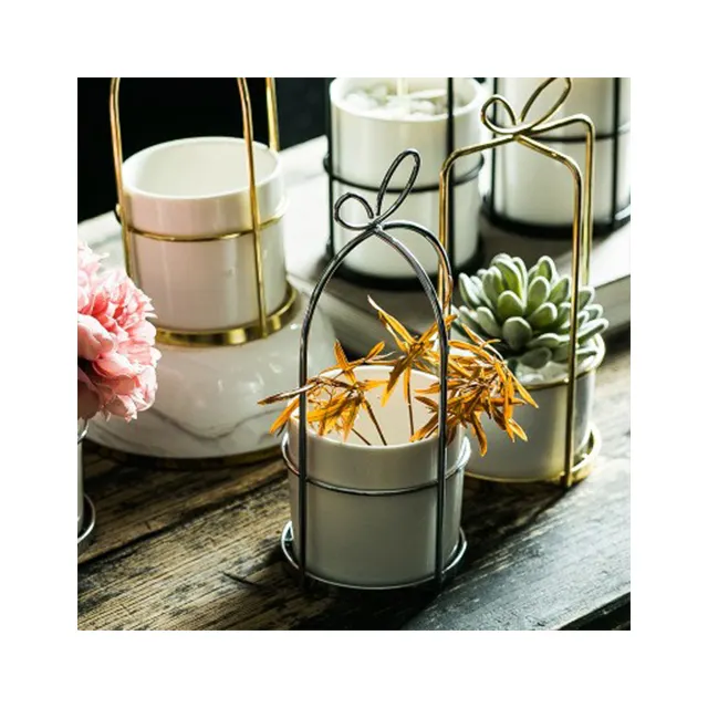Einfache und luxuriöse hängende Eisen rahmen Keramik Blumentopf für grüne Pflanzen Dekoration Hydro ponik Vase und Sukkulenten Töpfe