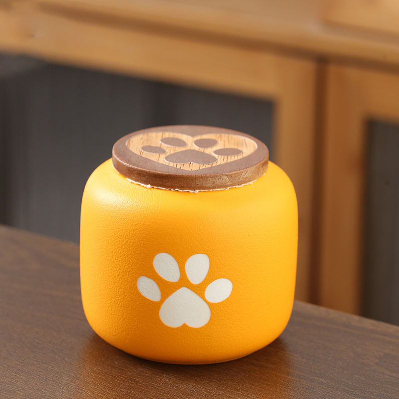 สีเหลือง