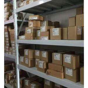 Nuovo nella scatola 6ES7193-6BP40-0BA1 6 es7 193-6BP40-0BA1 unità base 6ES7193-6BP40-0BA112 mesi di garanzia - Product Image 2