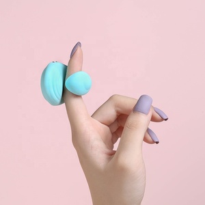 Nipple Clitoris Vagina Stimulator Vibrating Masturbator Erotic <strong>Sex</strong> Toy Ring Finger Vibrator for Women