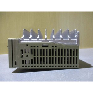 Nuovo in scatola SGDH-02BE servoazionamento PLC PAC e controller dedicati servomotore YASKAWA - Product Image 3