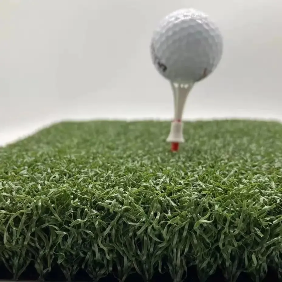 Горячая распродажа, дешевый полиэтиленовый материал, зеленая фибриллированная Мягкая прочная синтетическая трава, искусственный газон для теннисного корта, поле для игры в гольф