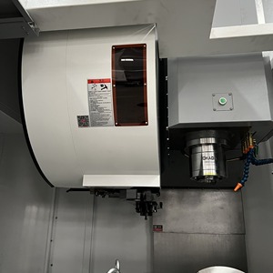 VMC 1370 CNC Vertical Machining <strong>Center</strong>, 3 Axis CNC Vertical Machining <strong>Center</strong>, Automotive 3 Axis Vertical Machining <strong>Center</strong> - Product Image 4