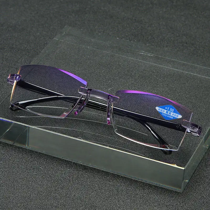 แว่นตาอ่านหนังสือป้องกันแสงสีฟ้าสำหรับผู้สูงอายุแว่นตาอ่านหนังสือสำหรับกลางแจ้ง