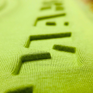 3D kabartma silikon şeffaf silikon sıvı logo kabartmalı serigrafi - Product Image 5