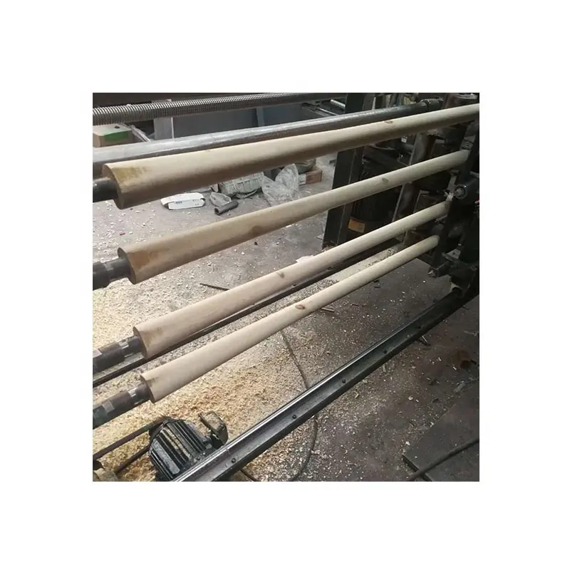 Machine à houe 1.7m mécanisme de tige ronde à quatre stations pour pioche manche en bois houe simple et pratique à vendre