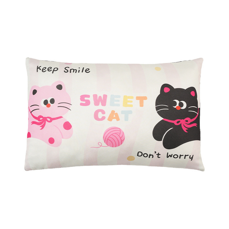 Deux supports lombaires en forme de chat dans la couche d'air (forme carrée)