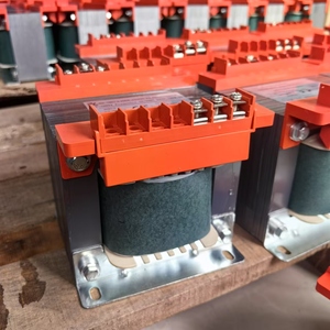 Convertitore di isolamento a bassa tensione monofase 500VA 220V ingresso e uscita variante 208V/380V/480V con opzione 110V