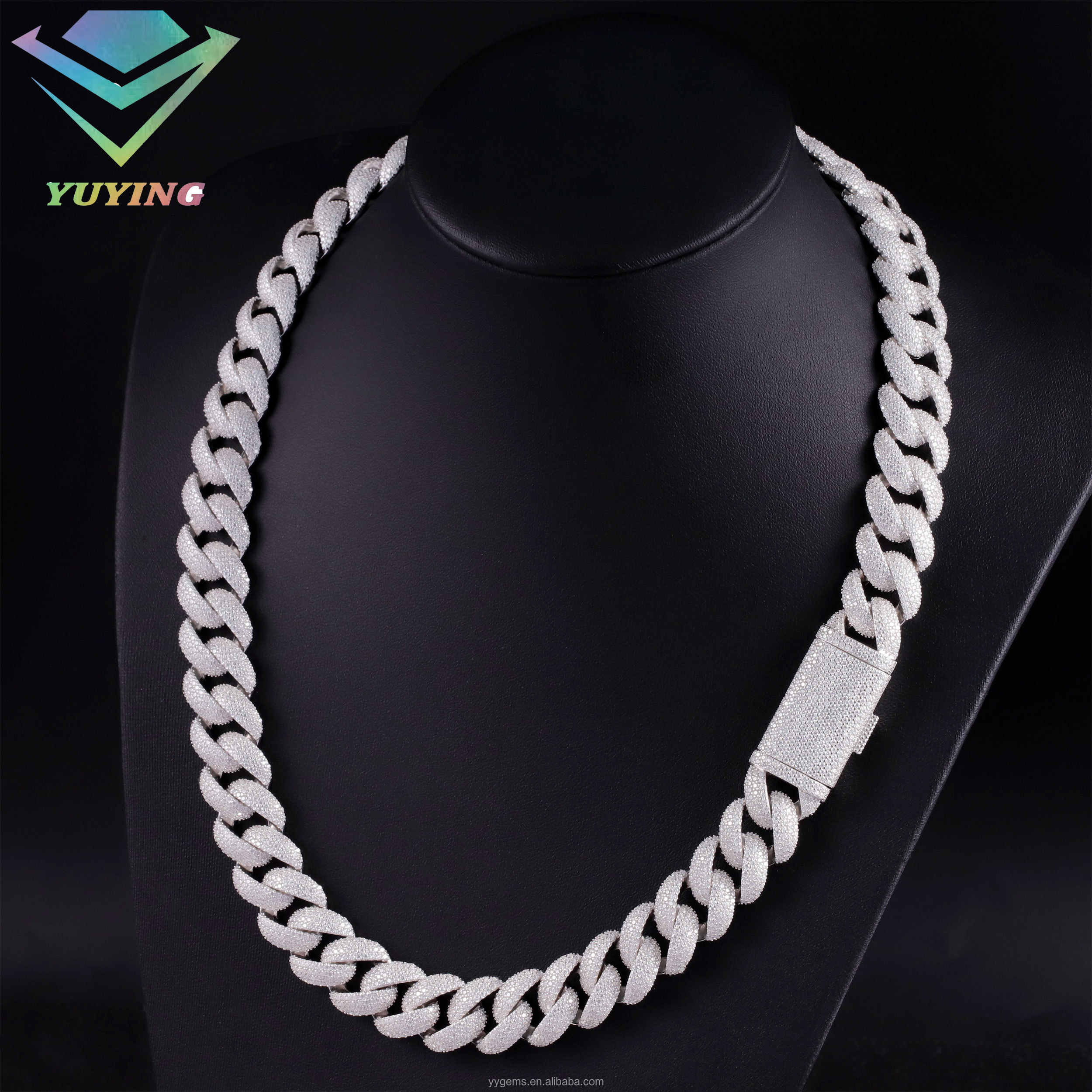 White-17 mm moissanite silver chain