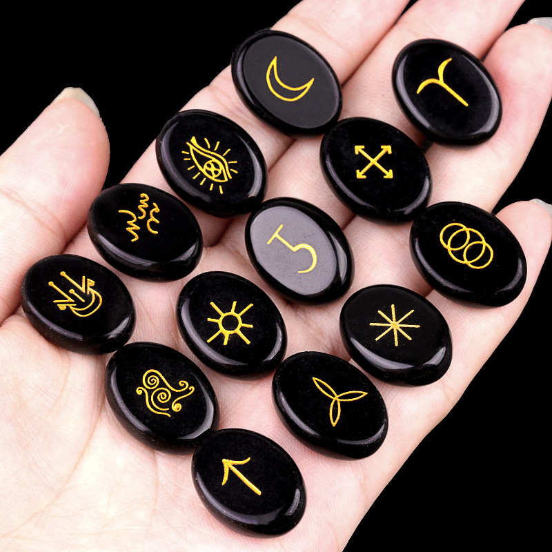 Black obsidian(13p)
