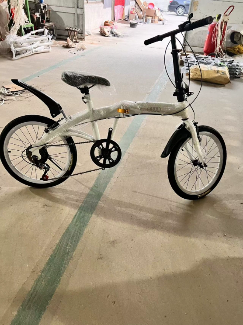 Rueda integrada Negra