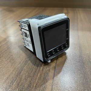 Industrial Automation 24VDC Infrared <strong>Temperature</strong> <strong>Sensor</strong> Thermostat E5CC-QX2DSM-802 2-Point Transistor <strong>Output</strong> Small <strong>Relay</strong> <strong>Output</strong> - Product Image 4